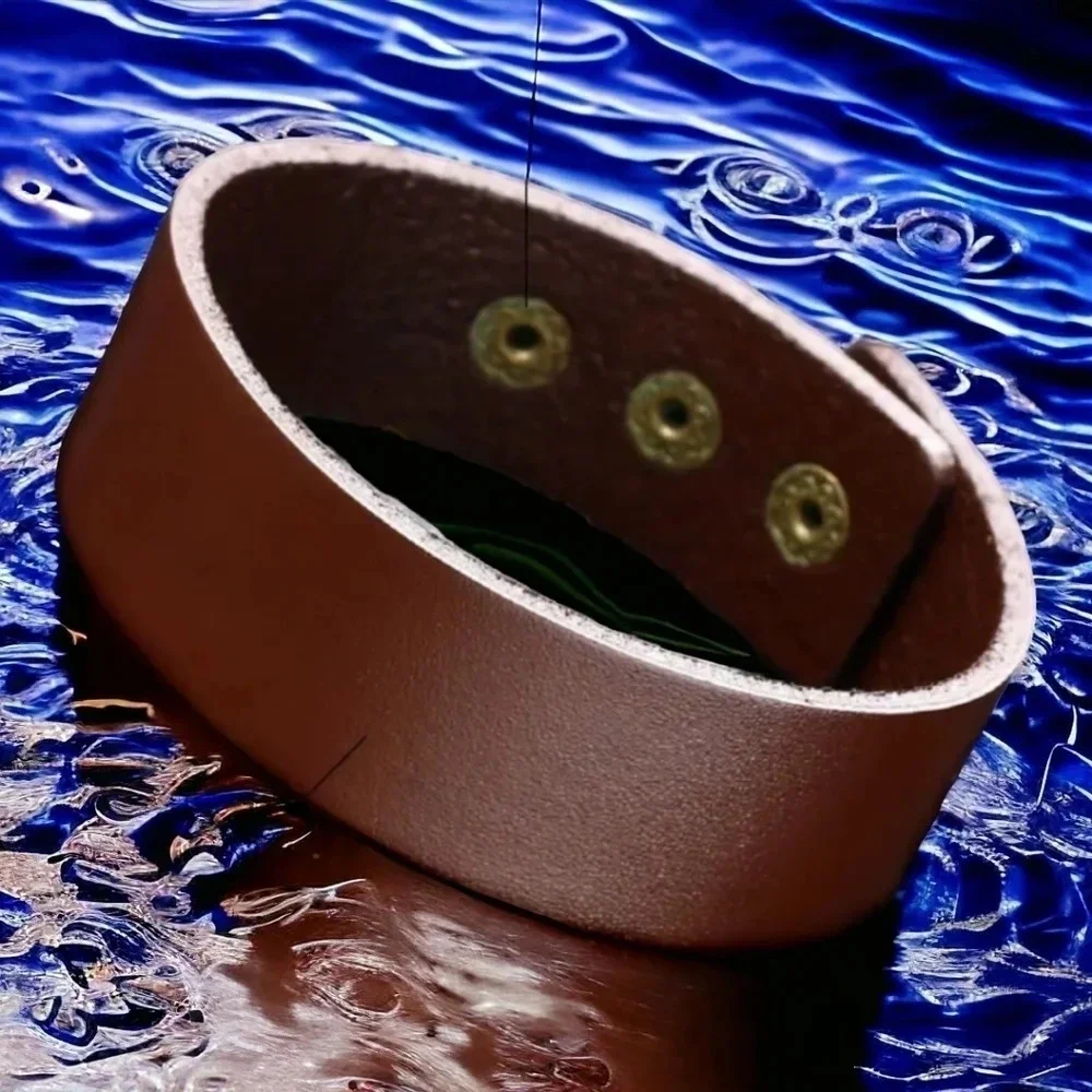 Brass snap closure vintage brown leather thick strap bracelet, 9